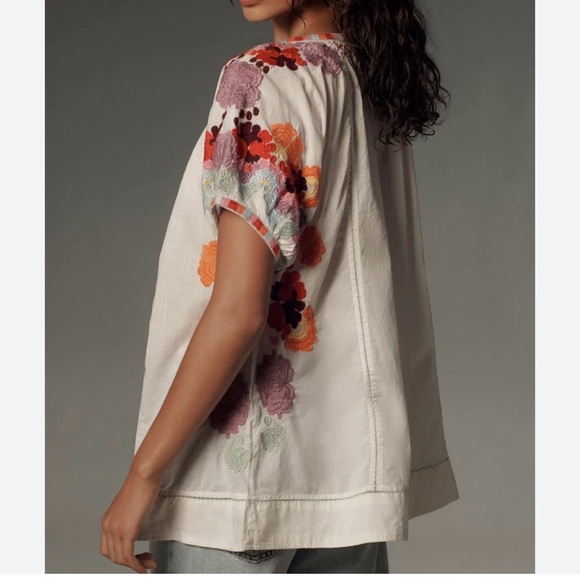 Anthropologie Tops - Anthropologie New XXS Red and White Embroidered Short Sleeve Blouse oversized